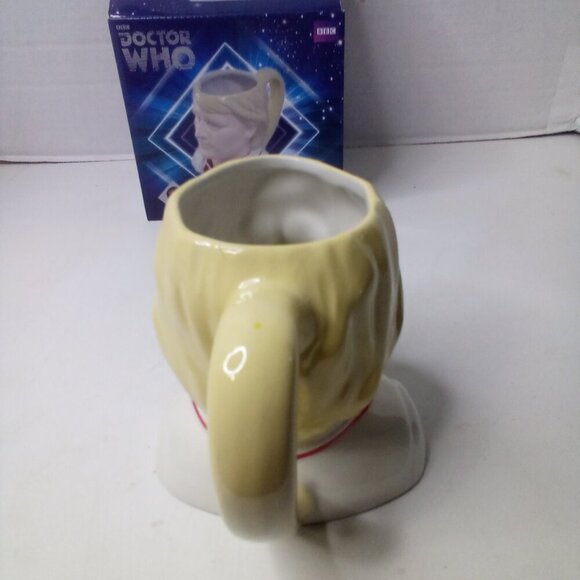 Doctor Who 5th Doctor Peter Davison Ceramic 3D Mug BBC Zeon Design - Picture 7 of 15